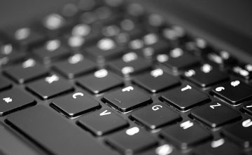 Czy opłaca się przejść na Internet światłowodowy?