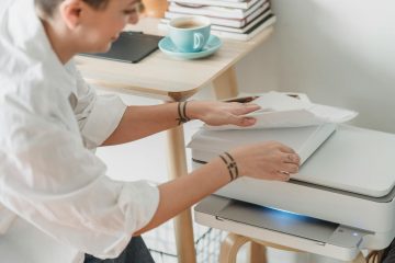 Efektywne zarządzanie materiałami eksploatacyjnymi w firmach: Jak oszczędzać na tuszach i tonerach bez kompromisów w jakości?