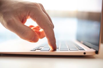 Jak otworzyć plik zip na komputerze? – praktyczny poradnik