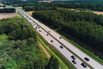 Jak płacić za autostrady? Praktyczne sposoby dla kierowców
