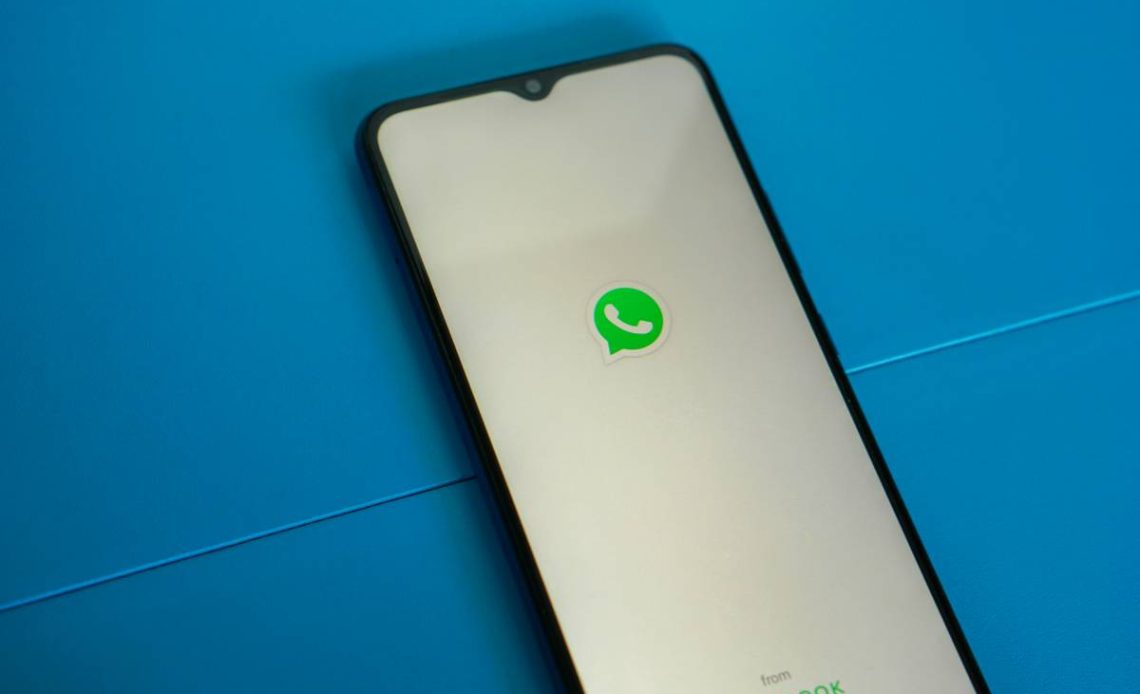 jak przywrocic wiadomosci na whatsapp