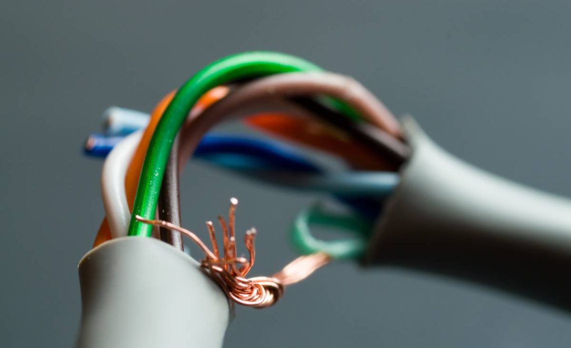 przeciety kabel internetowy