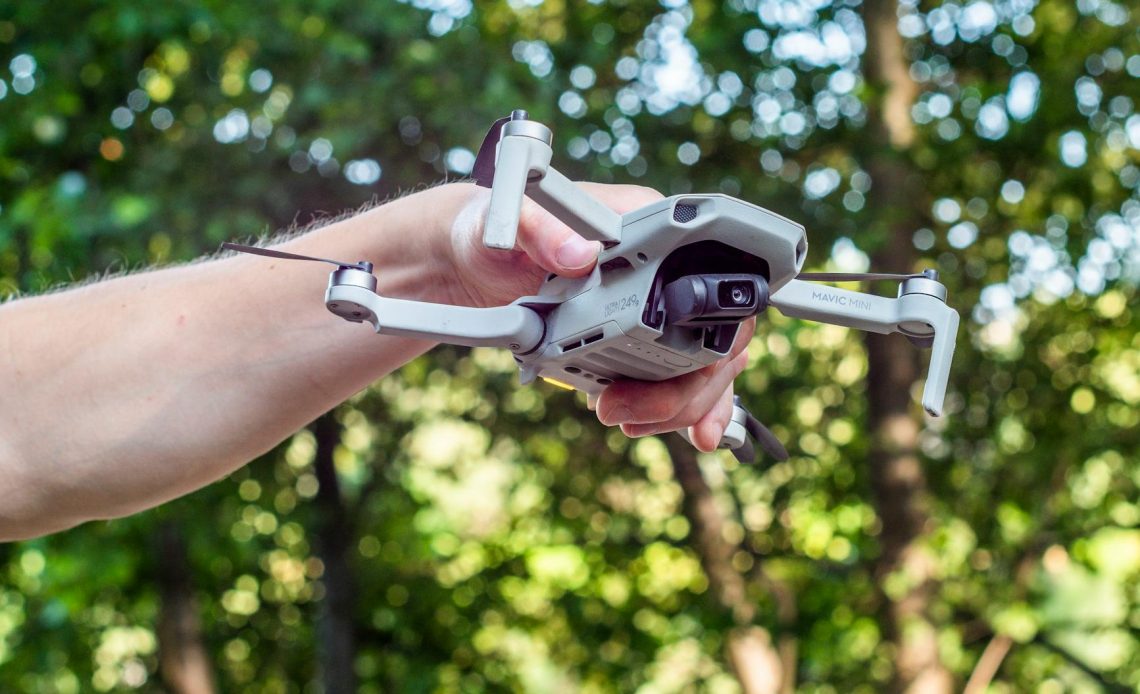 Latasz dronem? Jeden błąd może kosztować Cię 4000 zł – sprawdź, jak się zabezpieczyć