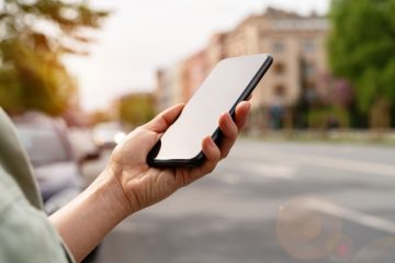 Stan internetu w Plusie – jak sprawdzić na kartę i abonament?