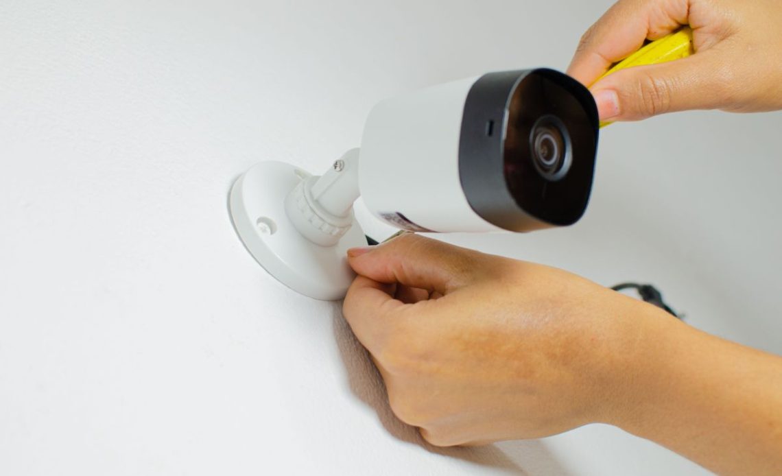 system alarmowy z kamerami